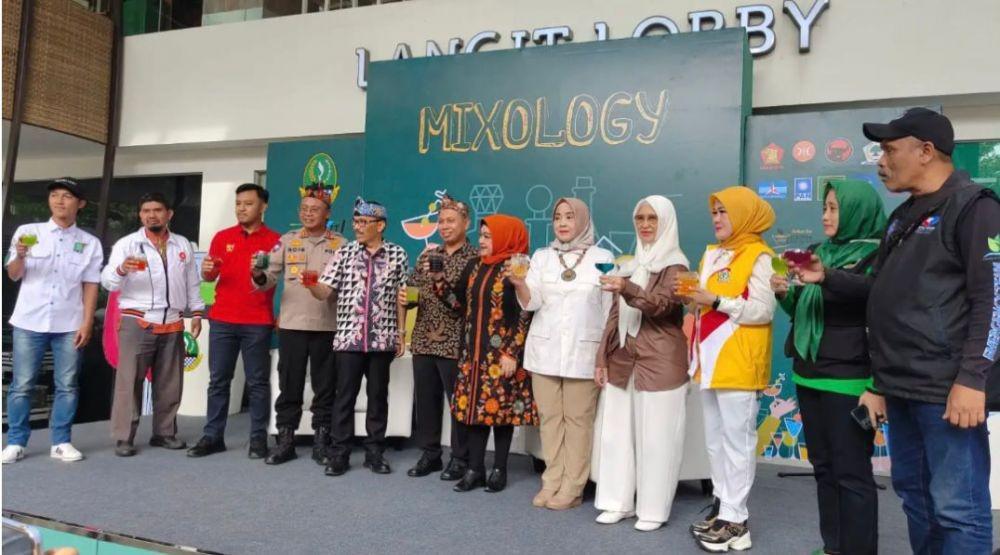 Bakesbangpol Provinsi Jabar Gelar Lomba Mixology dan Pameran Politik