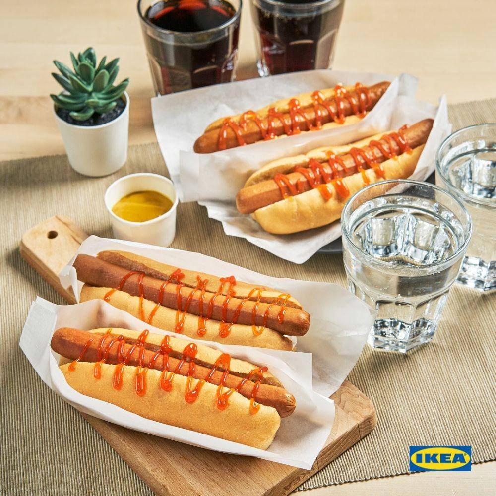 Ilustrasi Sausage Bun di IKEA (facebook.com/IKEAindonesia)