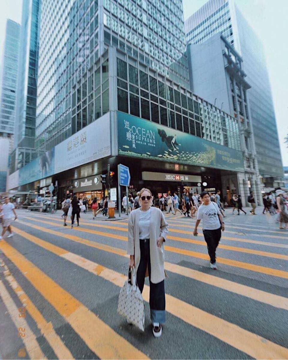 Enzy Storia (instagram.com/enzystoria)