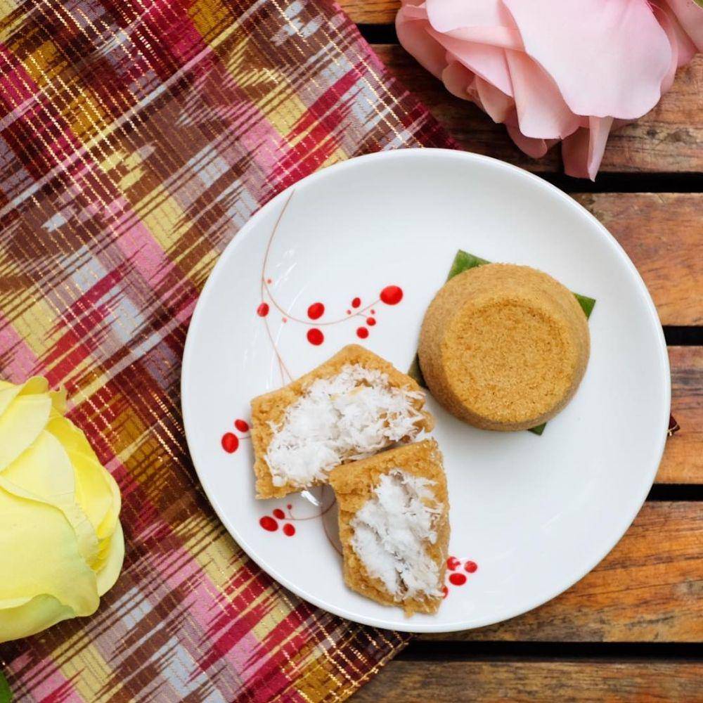 putu cangkir (instagram.com/mamatokokue)