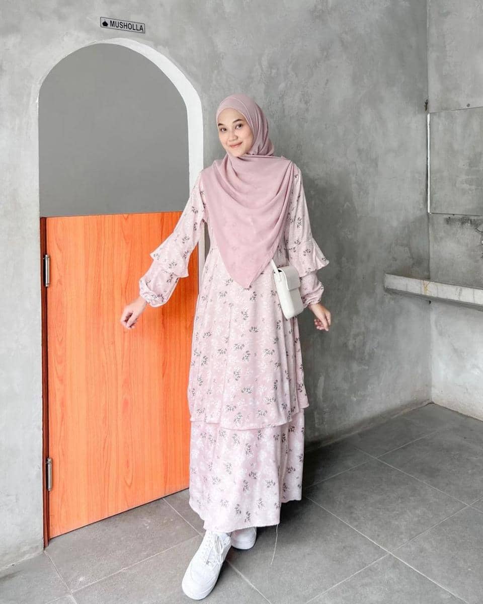 potret outfit ala Nyimas Juniar (instagram.com/njpda)