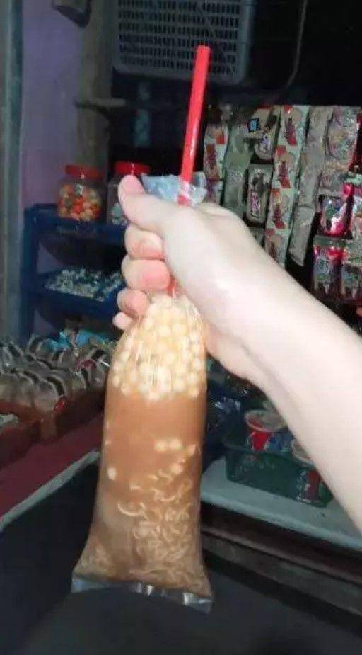 menyesal beli makan dan minuman (twitter.com/txtdrkaumbengek)