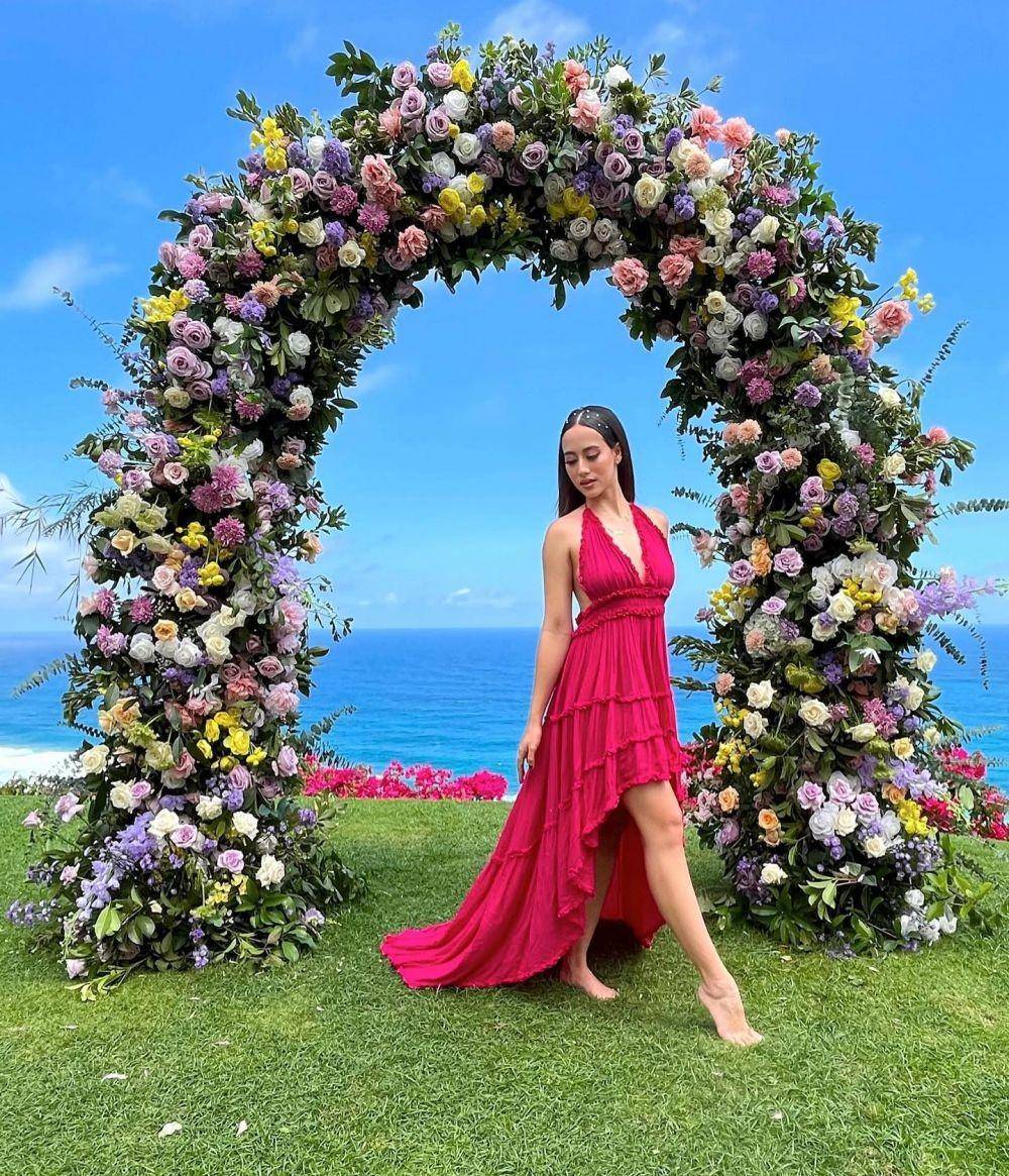 Koleksi dress Janissa Pradja (instagram.com/janisaas)