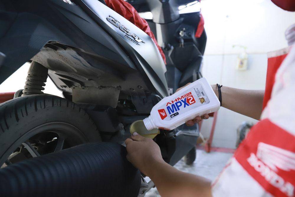 Harga oli AHM (dok. AHM)