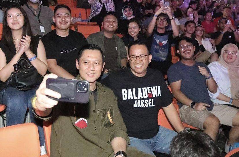 potret Anies Baswedan nonton konser dewa 19 (instagram.com/annisayudhoyono)