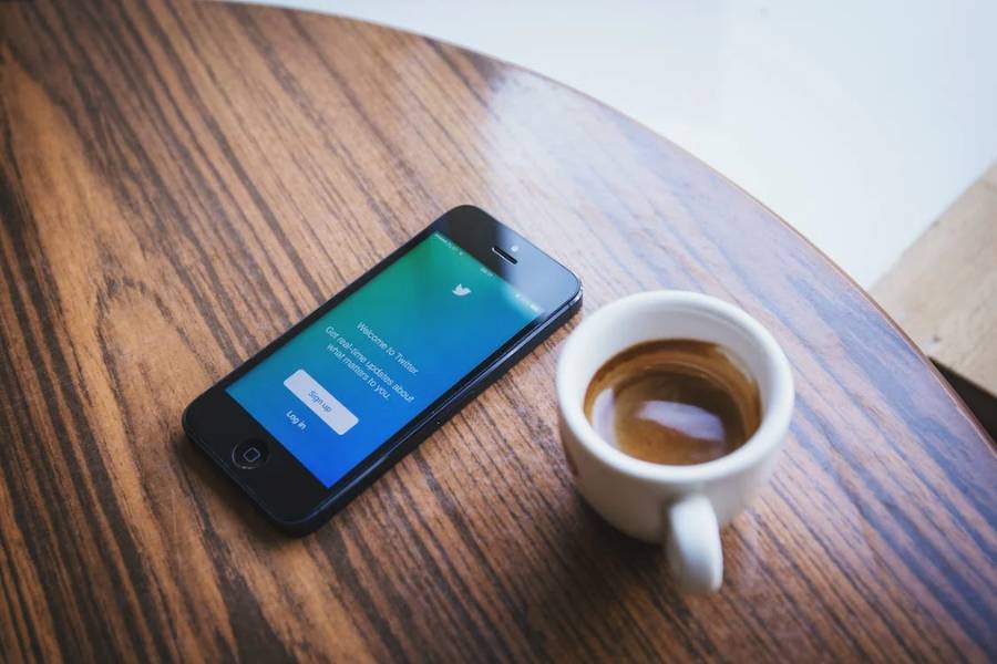 ilustrasi cara private akun Twitter terbaru (pexels.com/Freestocks.org)