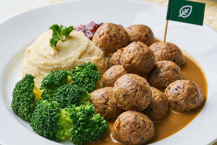 (instagram.com/ikea_id)