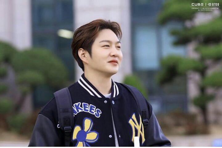 5 Rekomendasi Episode Menarik Jeongwaja, Changsub Jadi Mahasiswa Lagi!