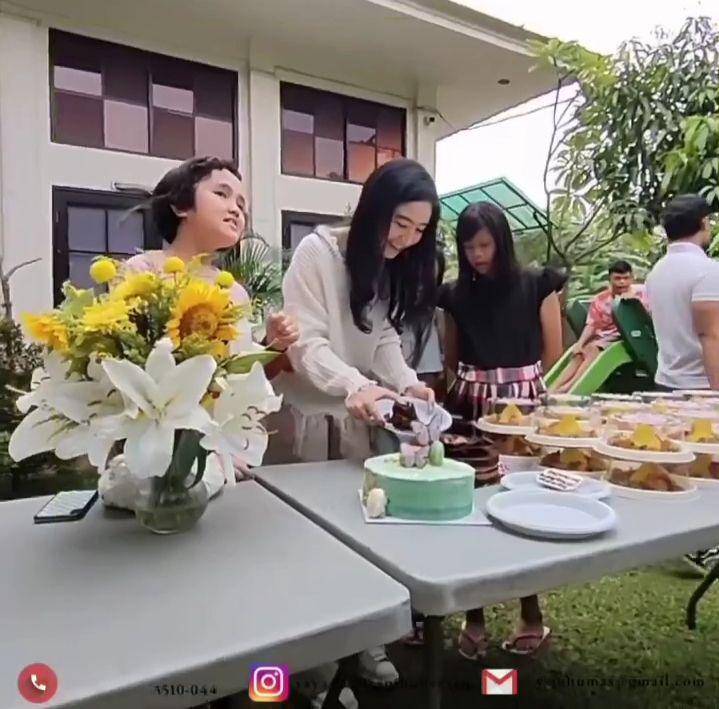 potret Febby Rastanty rayakan ultah bersama anak-anak penyandang disabilitas (yayasansayapibubanten)