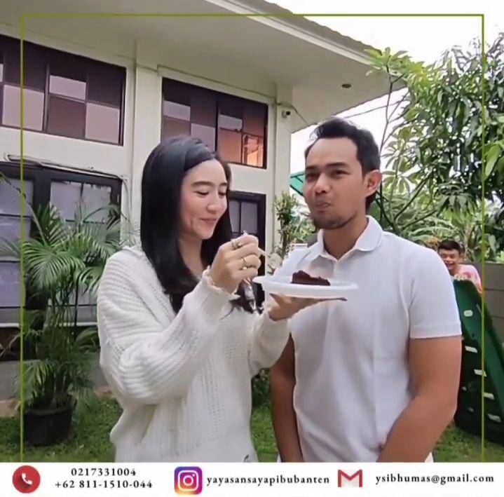 potret Febby Rastanty rayakan ultah bersama anak-anak penyandang disabilitas (yayasansayapibubanten)