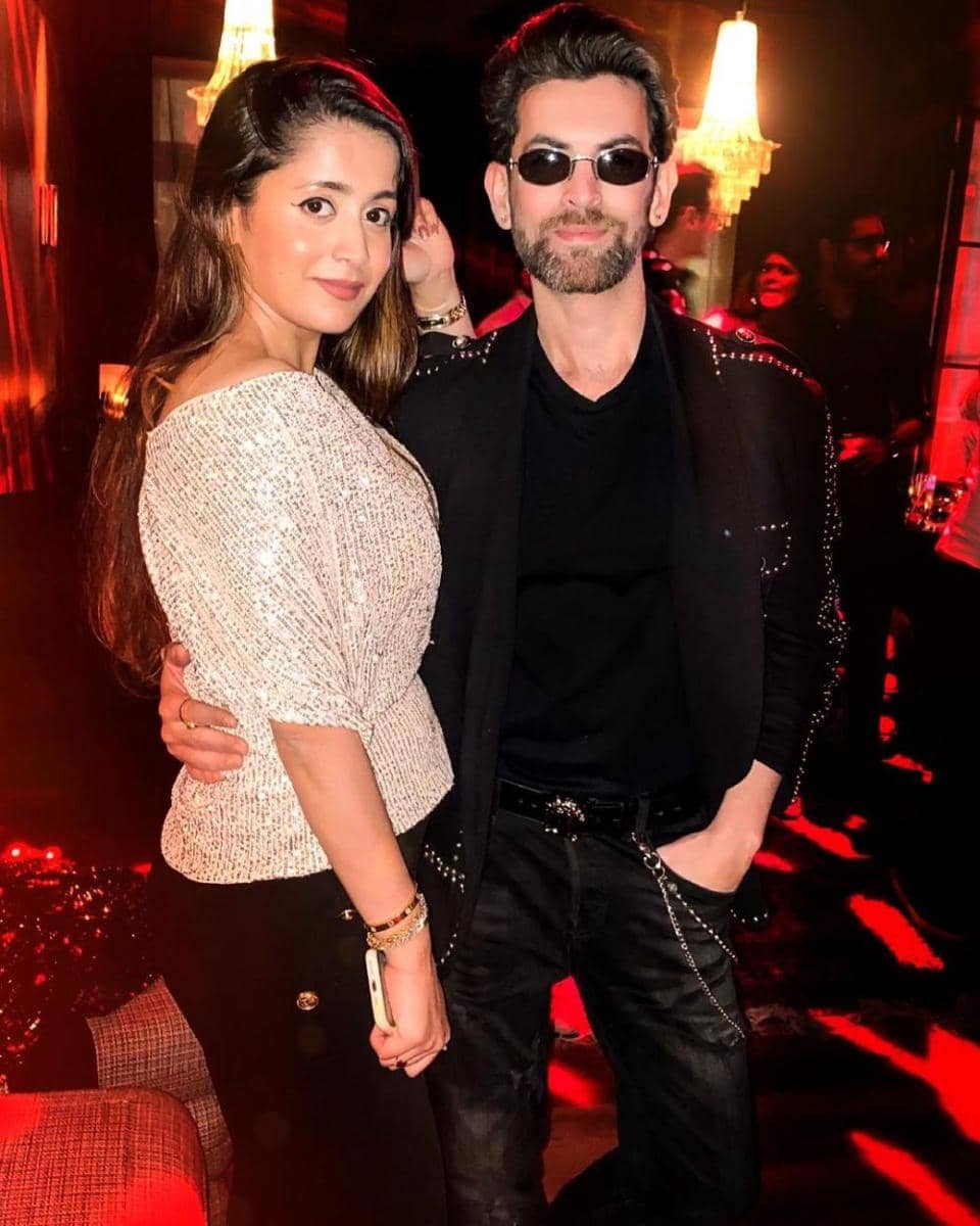 Neil Nitin Mukesh dan istri (instagram.com/neilnitinmukesh)