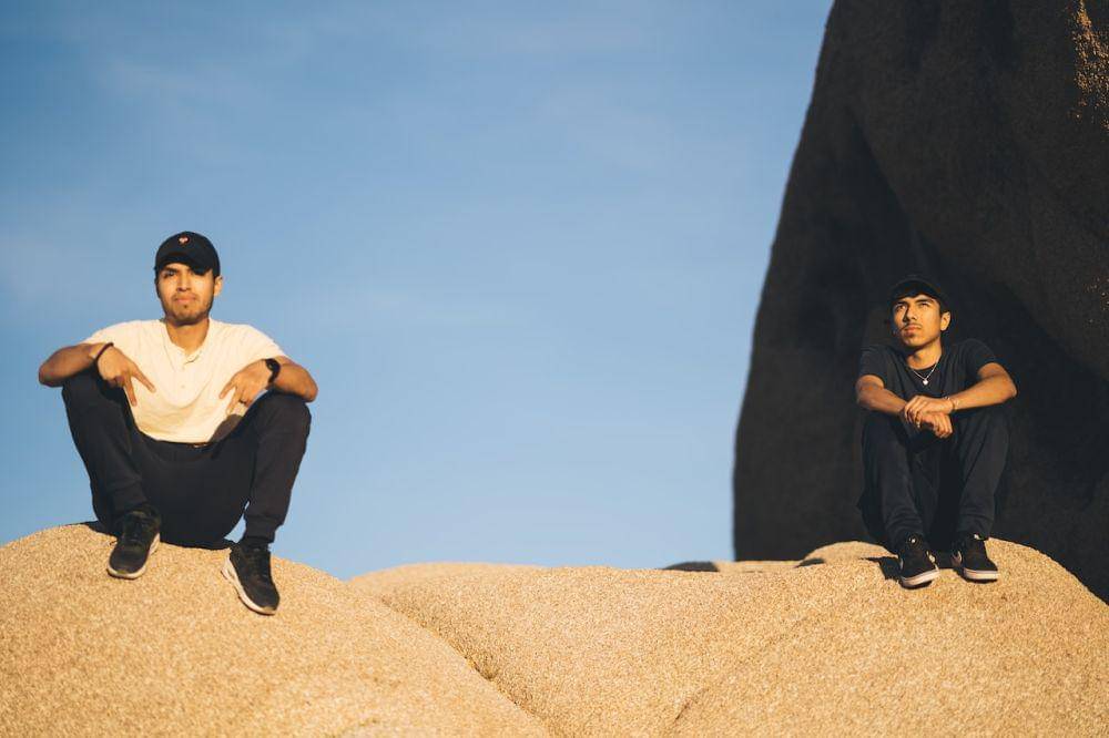 ilustrasi dua pria (pexels.com/Ricardo Esquivel)