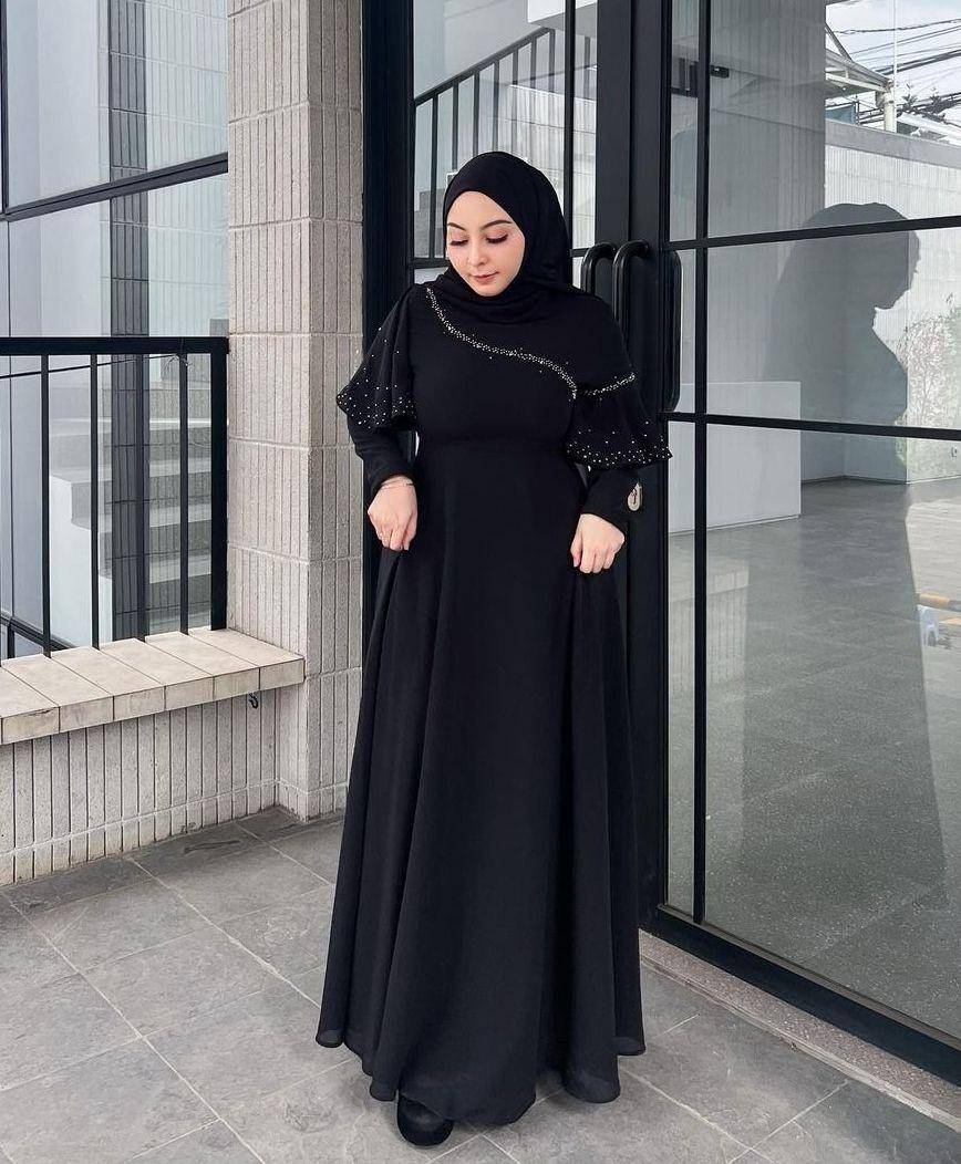 OOTD kondangan Nabila Bella (instagram.com/nabilabellai_)