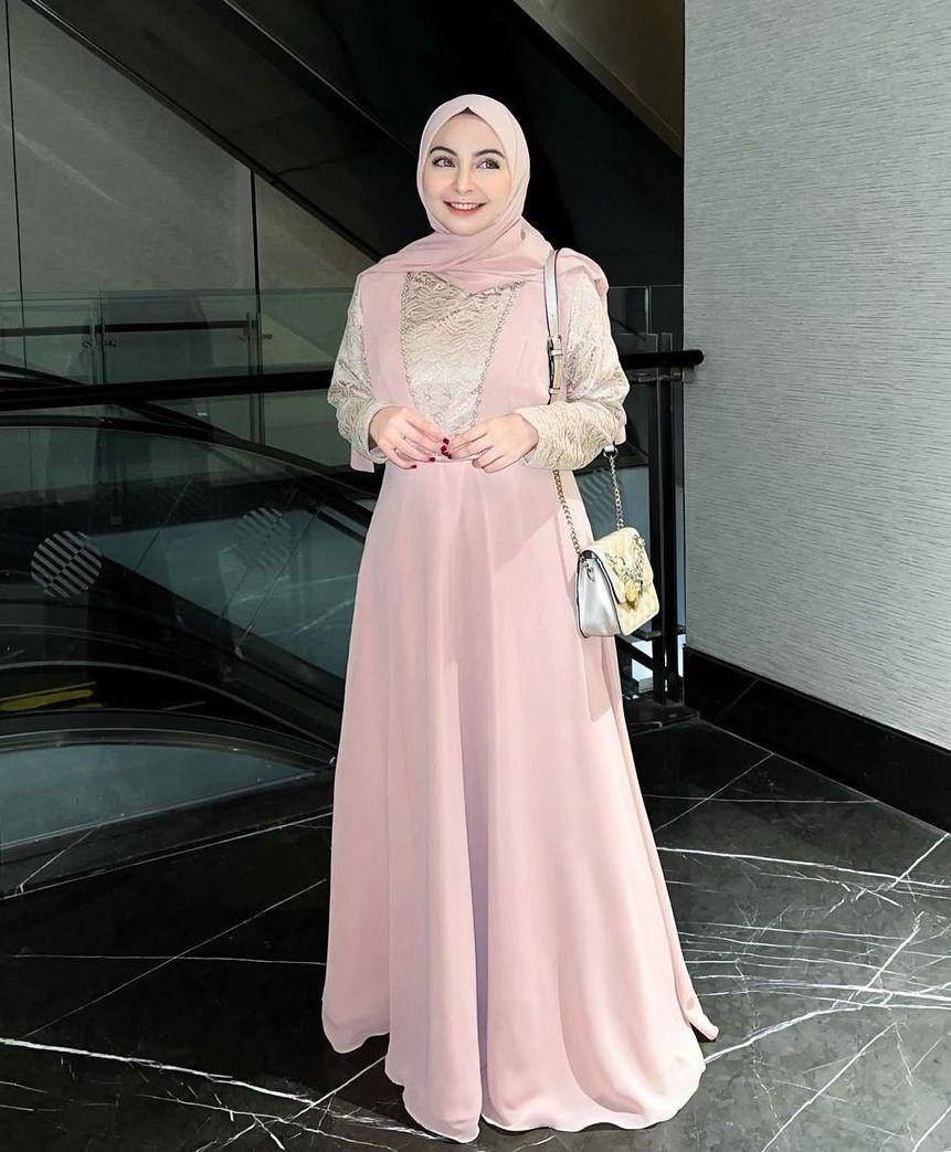 OOTD kondangan Nabila Bella (instagram.com/nabilabellai_)