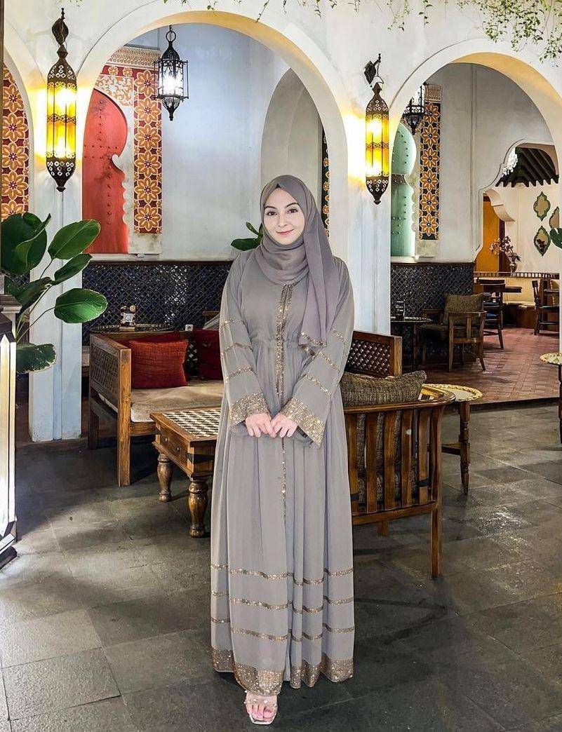 OOTD kondangan Nabila Bella (instagram.com/nabilabellai_)