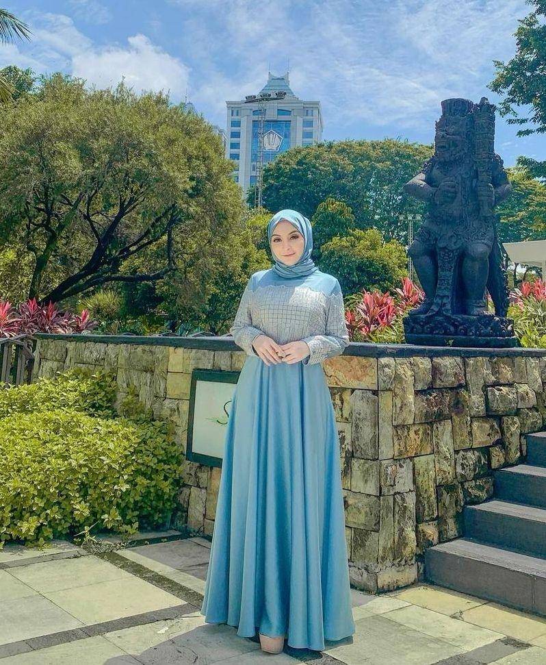 OOTD kondangan Nabila Bella (instagram.com/nabilabellai_)
