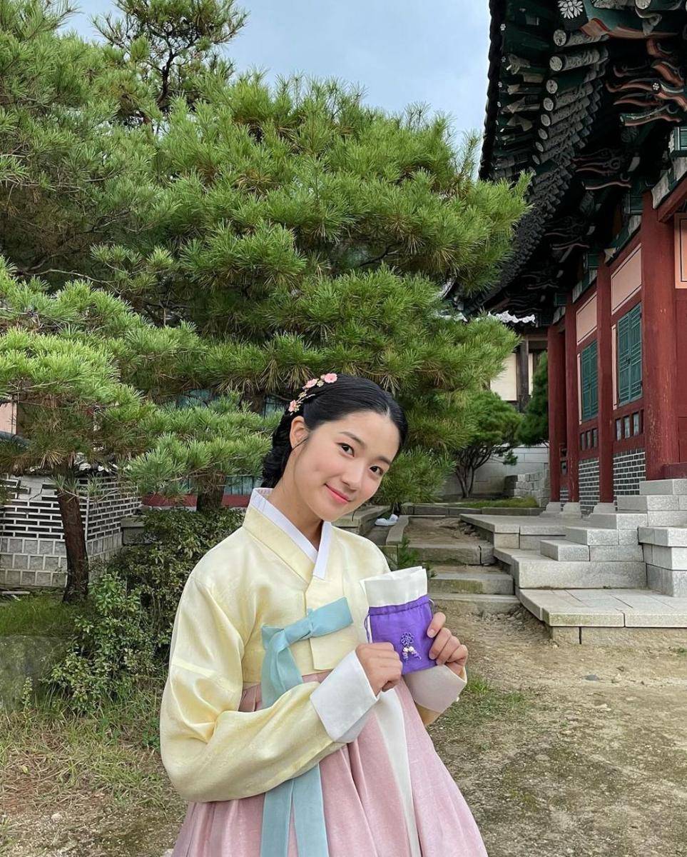 Kim Hye Yoon di drama Secret Royal Inspector and Joy (instagram.com/hye_yoon1110)