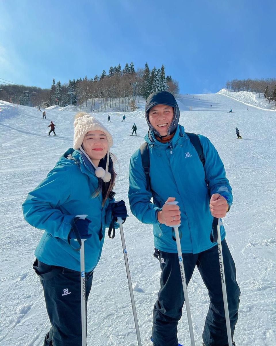 10 Potret Liburan Via Vallen dan Suami ke Jepang, Second Honeymoon!