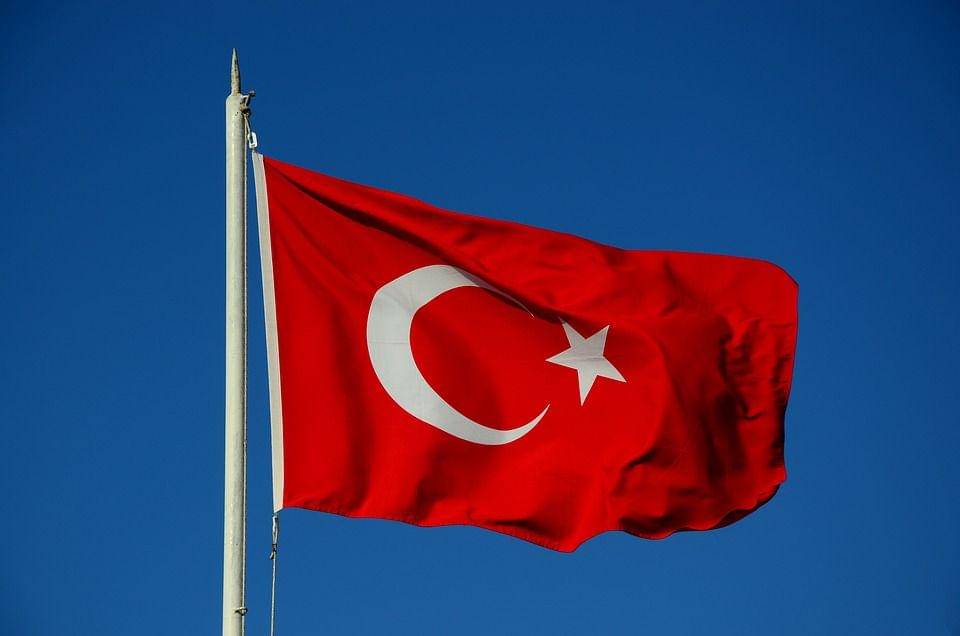 bendera Turkiye (pixabay.com/Sevgi001461)