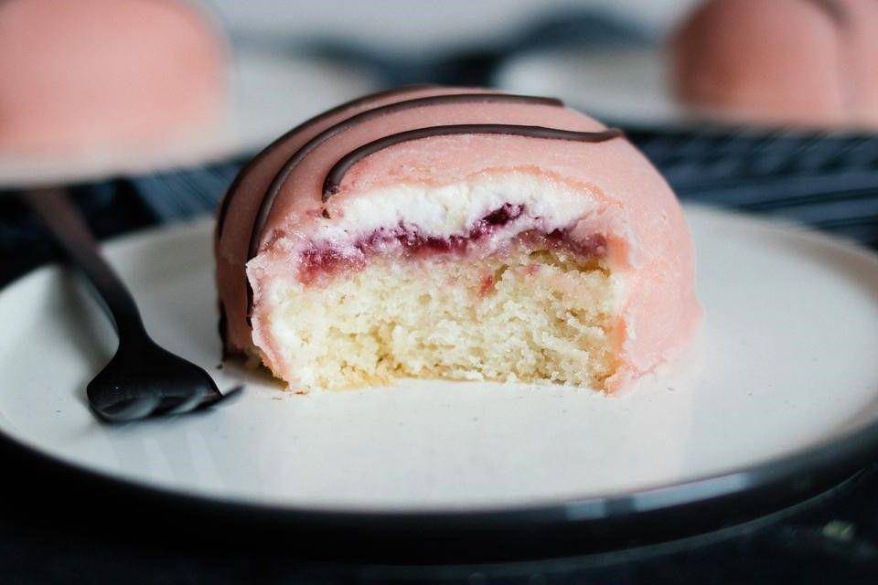 Ilustrasi princess cake ala IKEA (zuckerjagdwurst.com)