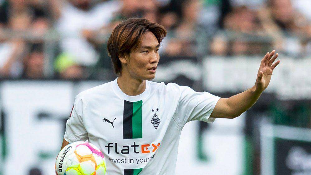 Ko Itakura (borussia.de)