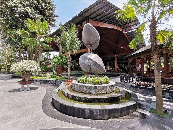 Kampung Coklat Blitar (google.com/maps/fajar hengki wijaya)
