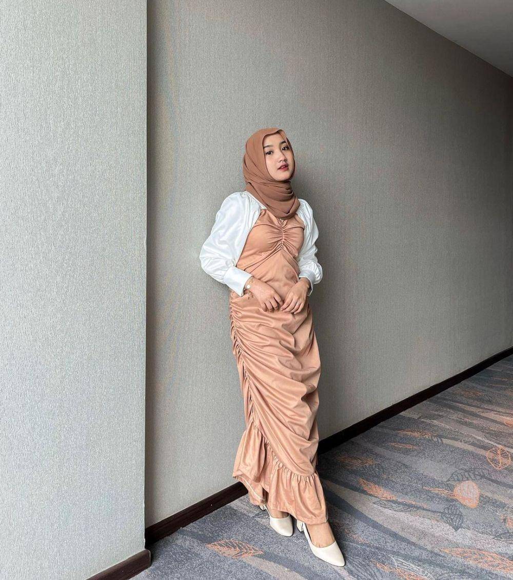 inspirasi outfit dress hingga organza ala Thafanya Sabila (instagram.com/thafanyads)