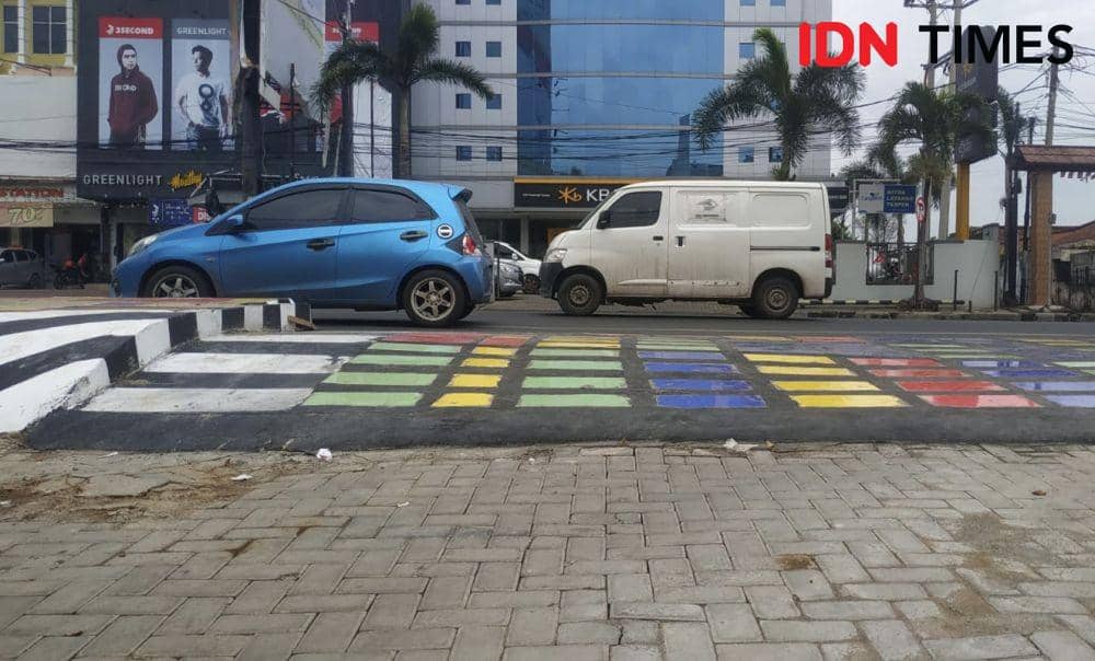 Tak Cuma Soal Izin, Angel's Wing juga Rusak Aset Daerah