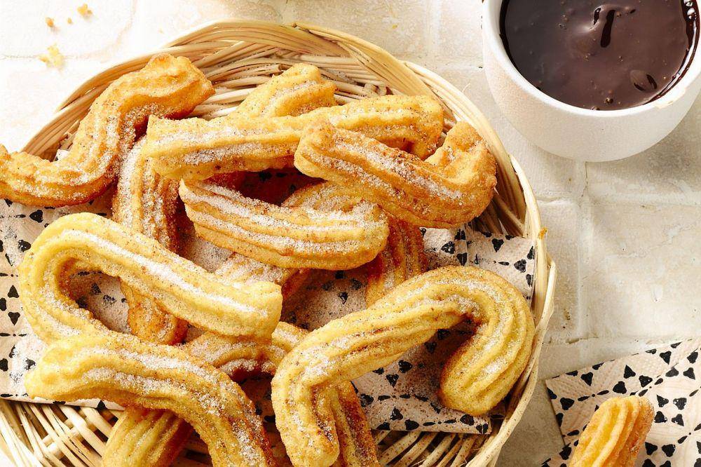 churros (commons.wikimedia.org/Christ.boogaerts)