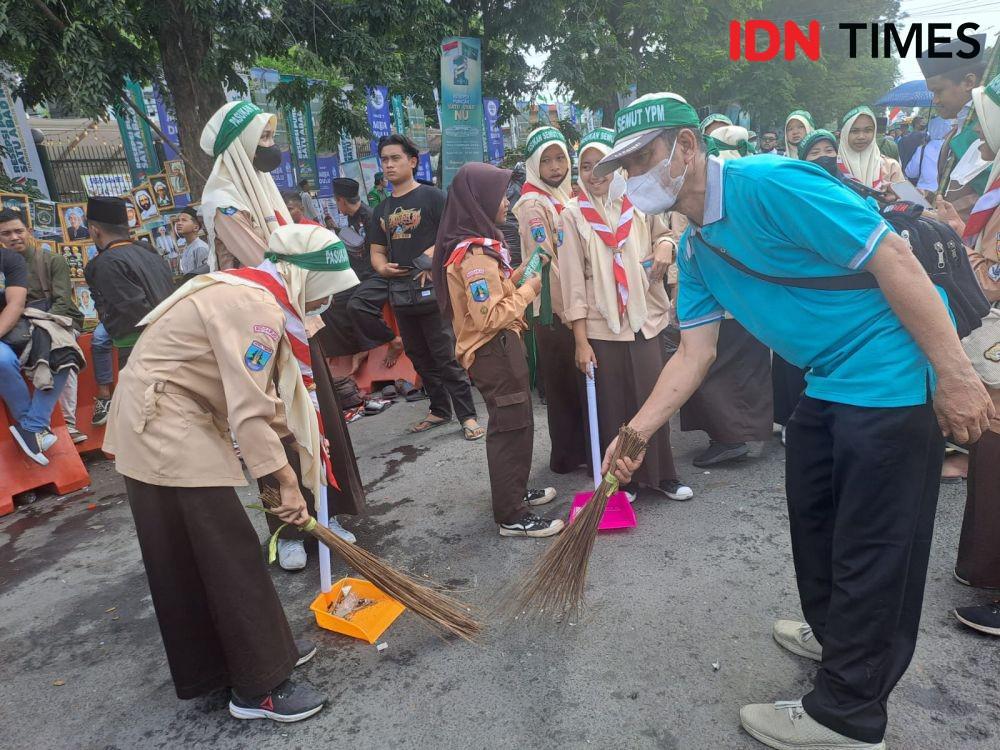 Pasukan Semut, Siswa SMP yang Jadi Relawan Kebersihan Seabad NU