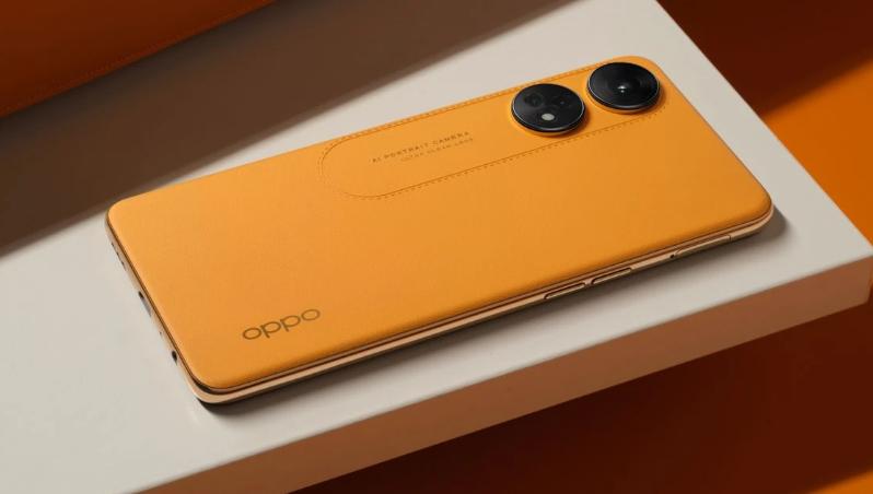 Oppo Reno8 T 4G varian oranye dengan punggung berbahan kulit sintetik (oppo.com)