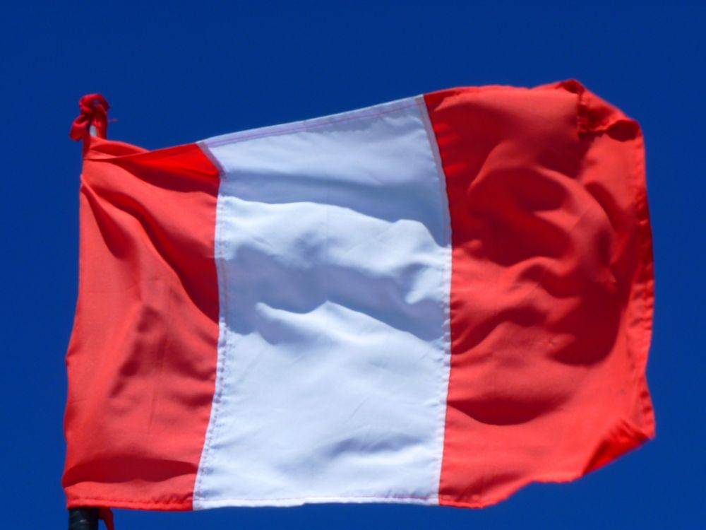 ilustrasi bendera Peru.(pixabay.com/LoggaWiggler)