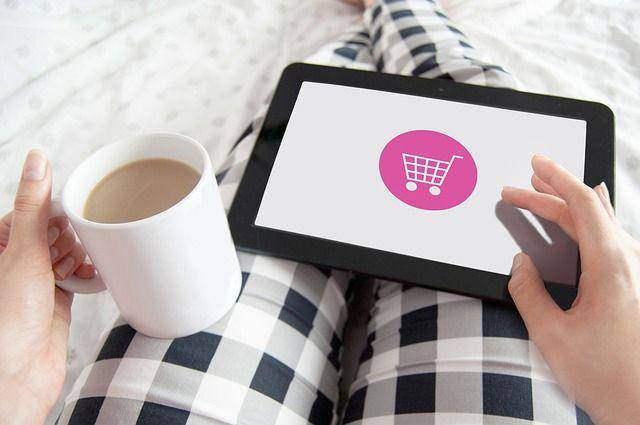 ilustrasi belanja di e-commerce (pixabay.com/justynafaliszek)