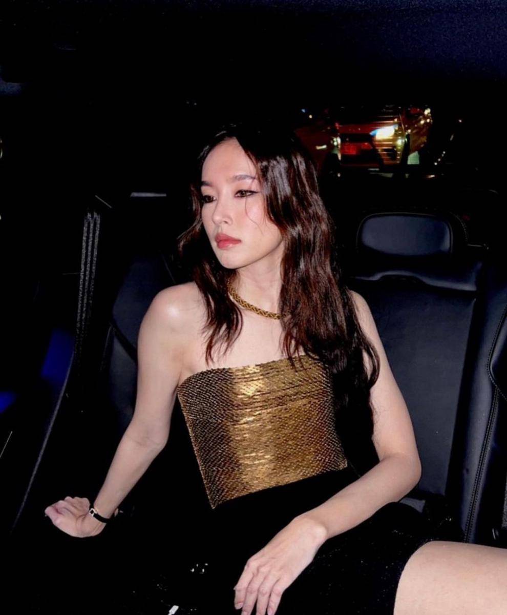 Treechada Petcharat (instagram.com/poydtreechada)