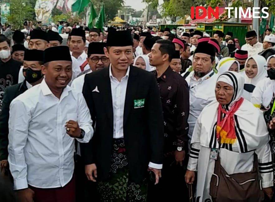 SBY Tak Hadiri Harlah NU, AHY Disambut Meriah