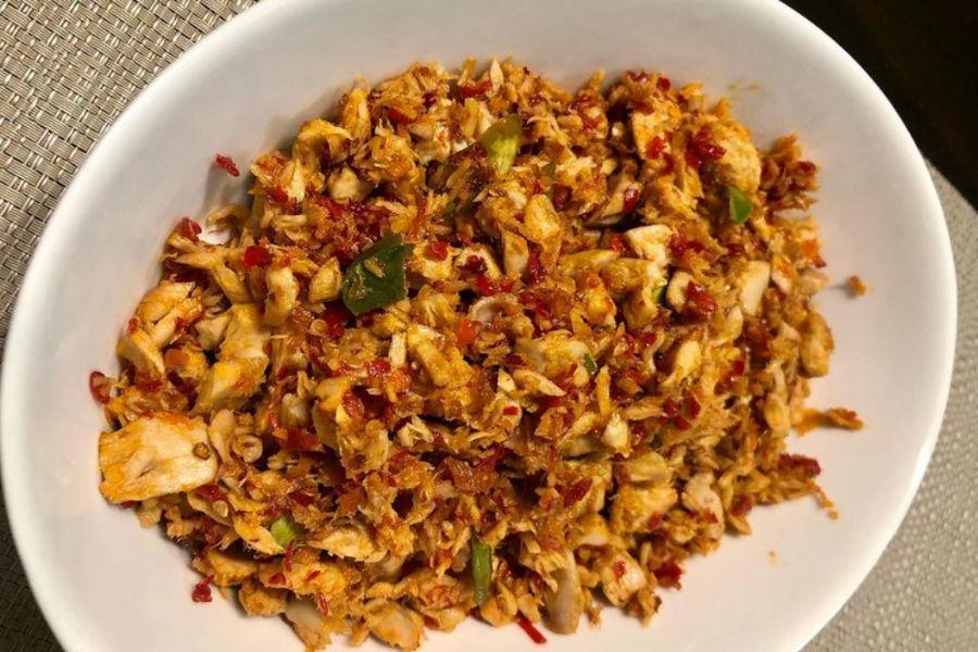 Resep Ikan Tuna Suwir Pedas Kemangi, Sajian Praktis!