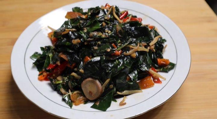 Resep Membuat Tumis Daun Mengkudu yang Lezat dan Gak Pahit