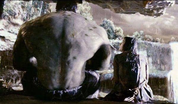 Hulk kabur bersma Betty (dok. Marvel Studios/The Incredible Hulk)