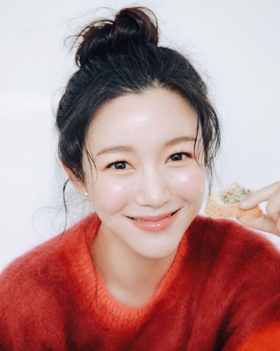 ide gaya rambut ala Lee Dain (Instagram.com/xx__dain)