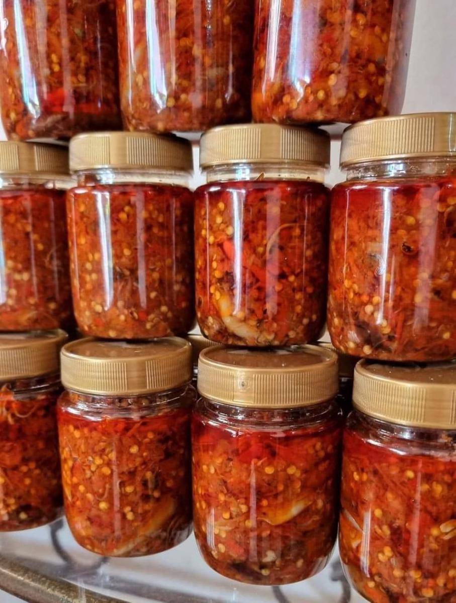Ilustrasi sambal kemasan (instagram.com/elsa.mahardika)