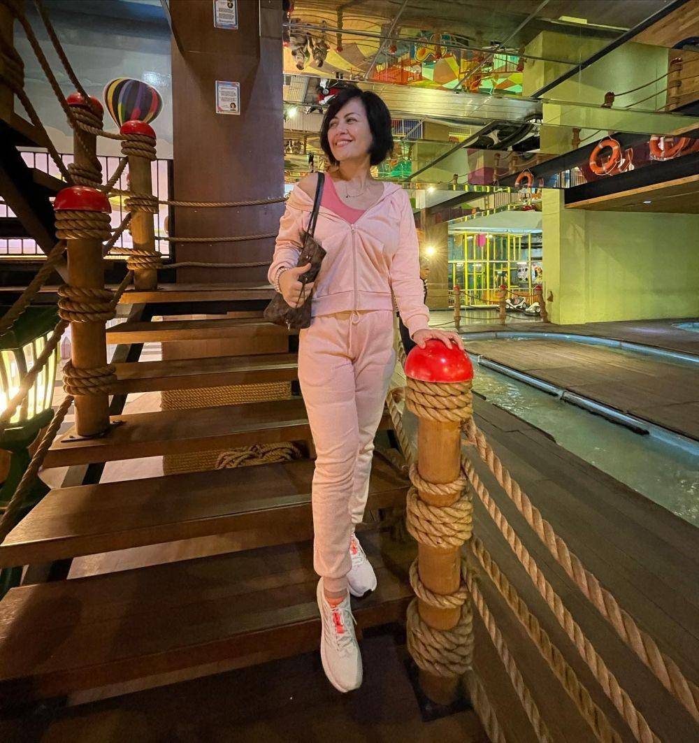 OOTD pakai long pants ala Cynthia Lamusu (instagram.com/cynthia_lamusu)