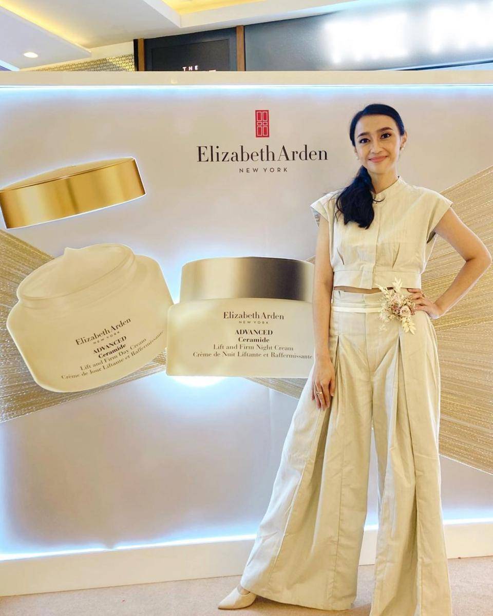 Office look ala Deasy Noviyanti (instagram.com/deasydei)