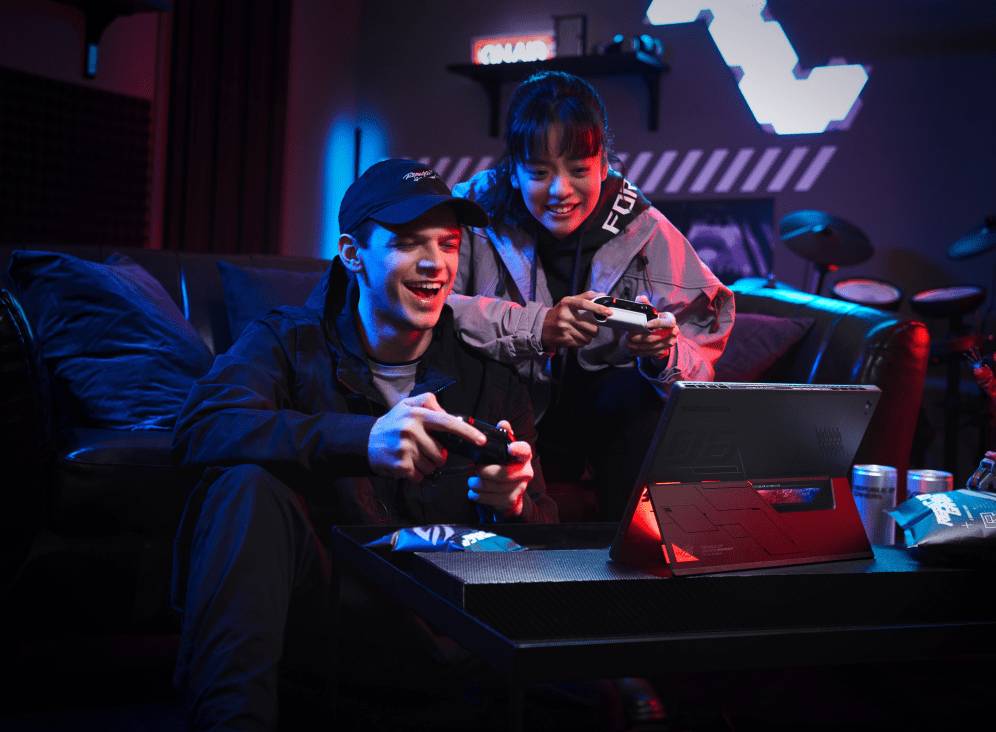 ilustrasi penggunaan tablet ASUS ROG Flow Z13 (rog.asus.com)