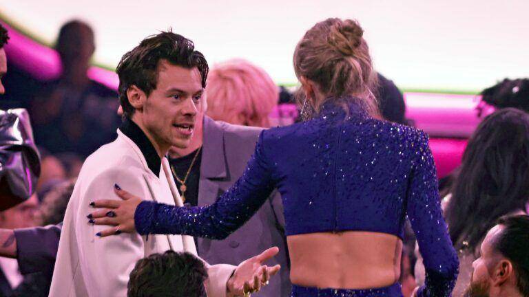 Harry Styles dan Taylor Swift di Grammy Awards 2023 (dok. Harper's BAZAAR Australia)