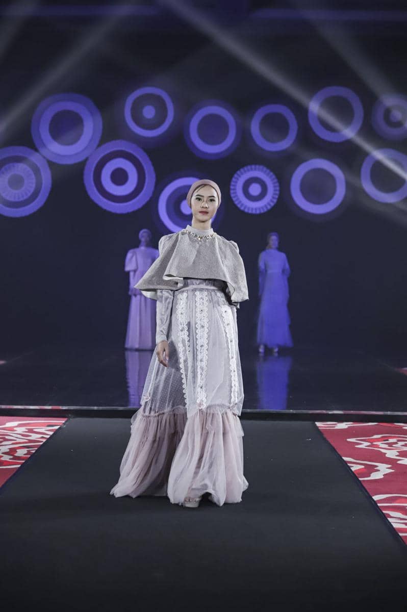 Busana modest modern karya Yanti Adeni (dok. IFC)