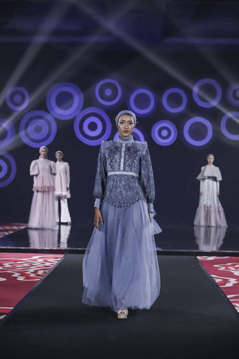 Busana modest modern karya Yanti Adeni (dok. IFC)