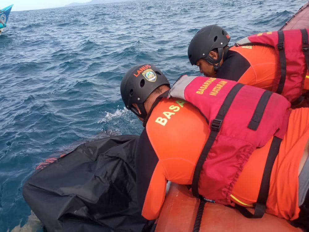 Pemancing Terseret Ombak Ditemukan Tewas di Perairan Gili Penyu Lombok