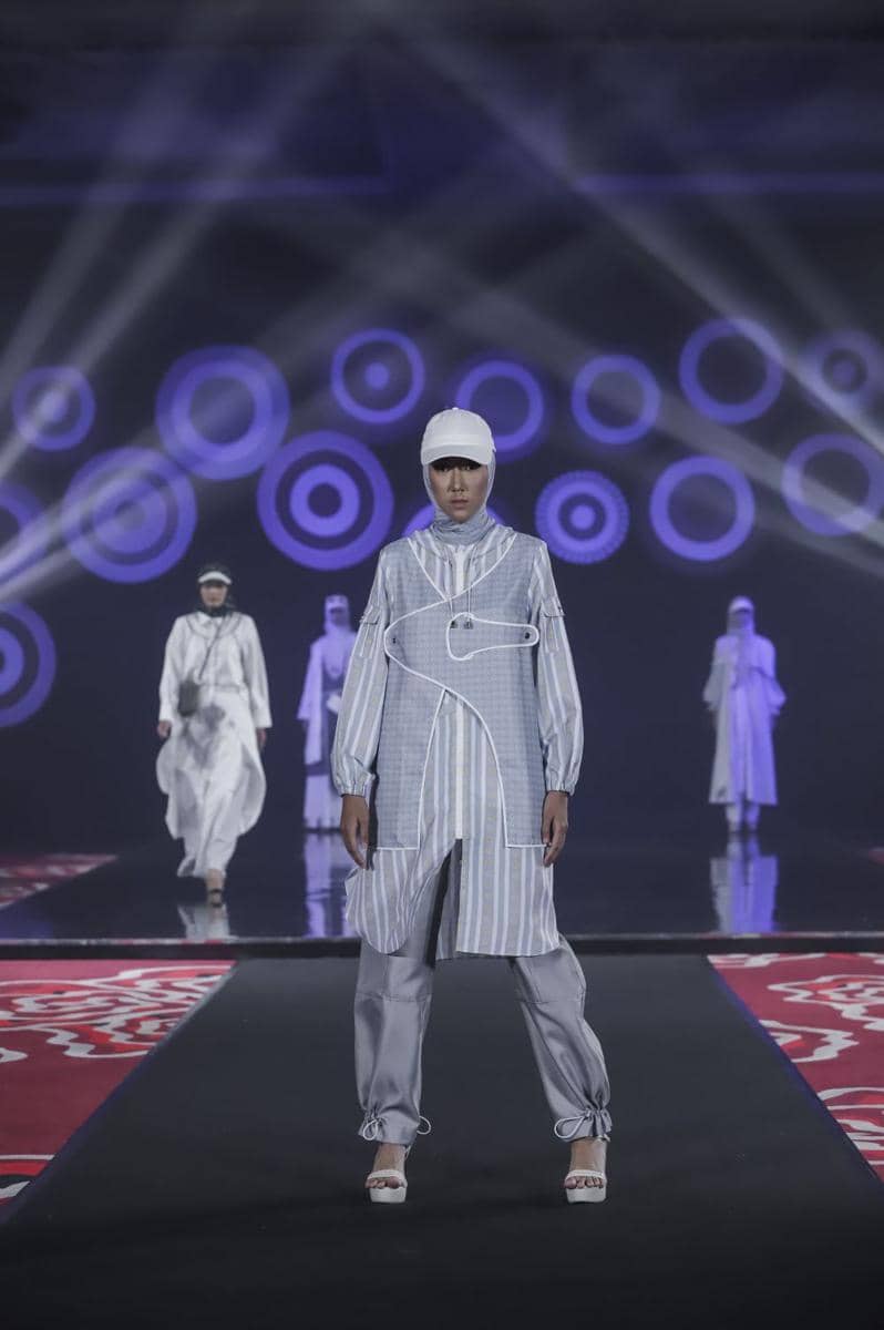 Busana modest modern karya Salty Jofimar (dok. IFC)