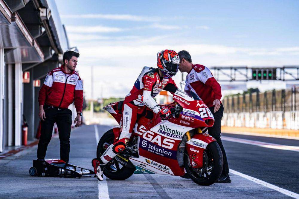 Izan Guevara saat tes bersama GASGAS Aspar Team di Valencia (motogp.com)