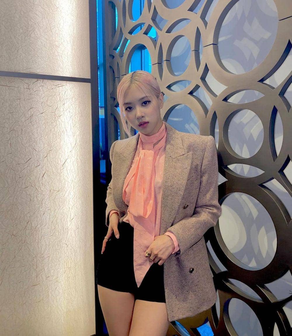 potret Rose BLACKPINK (instagram.com/roses_are_rosie)